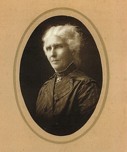 Gussie Wright.